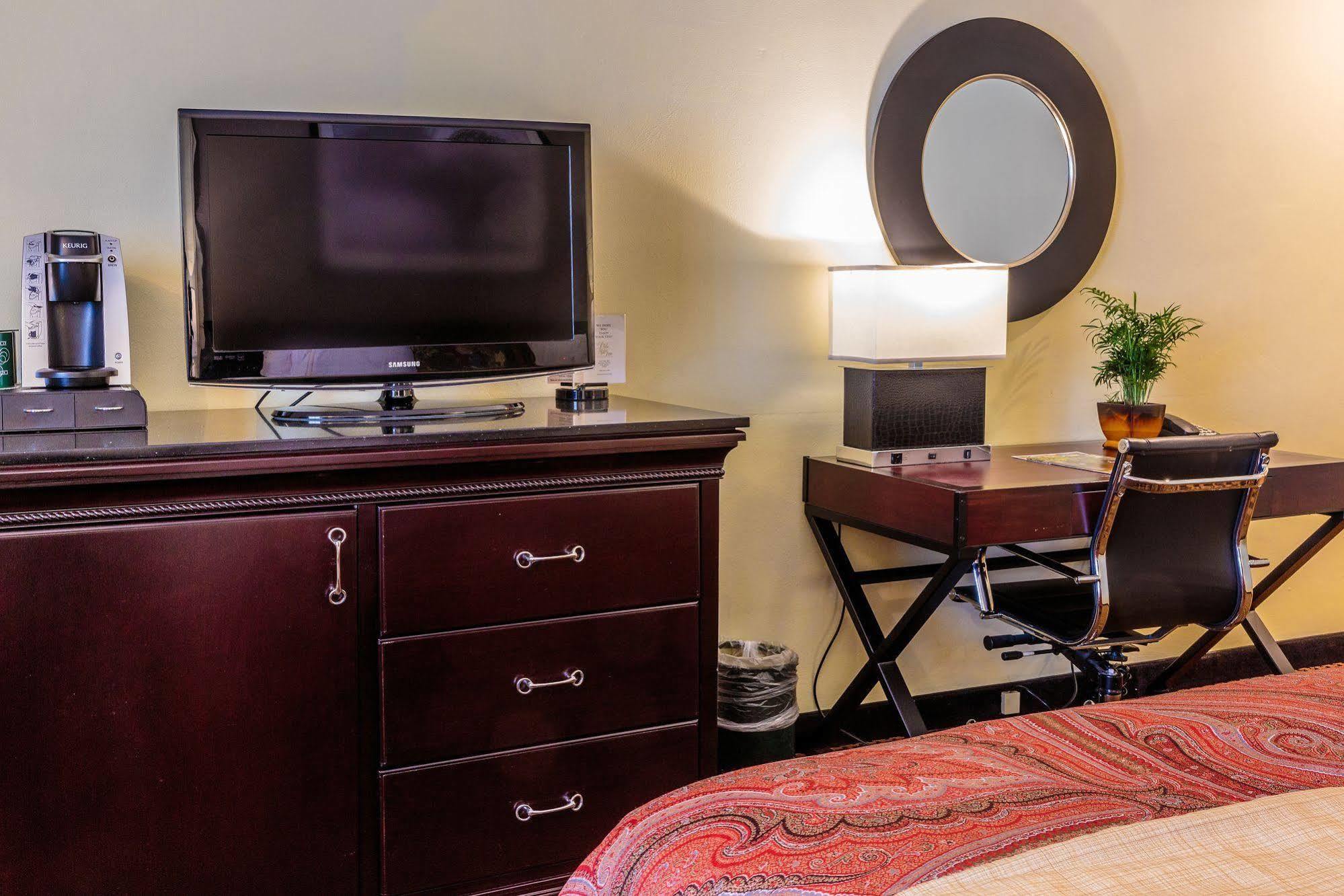 The Olde Mill Inn Basking Ridge Ngoại thất bức ảnh